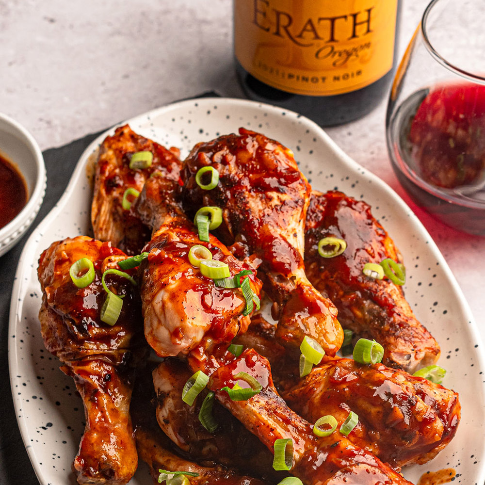 Chicken Drumsticks with Red Wine BBQ Sauce