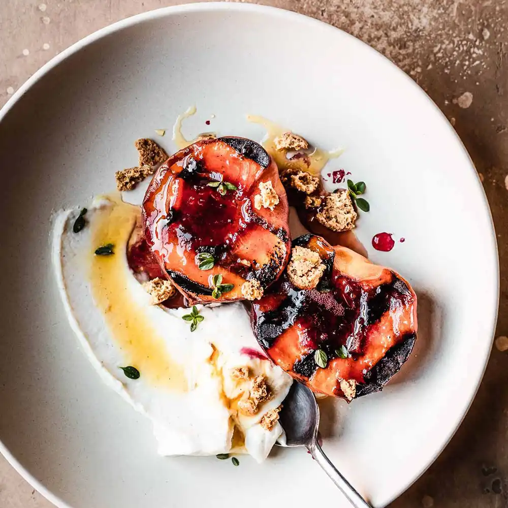 Grilled Peaches With Mascarpone